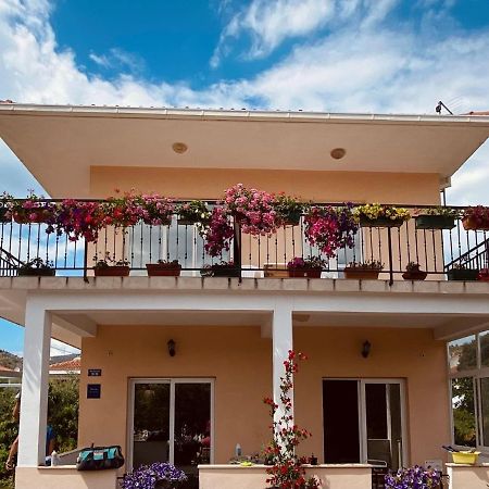 Apartments Vukman Seget Vranjica Ngoại thất bức ảnh